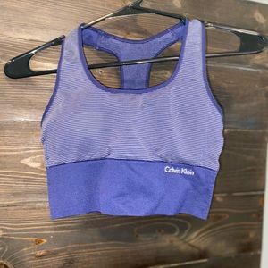 Sports bra